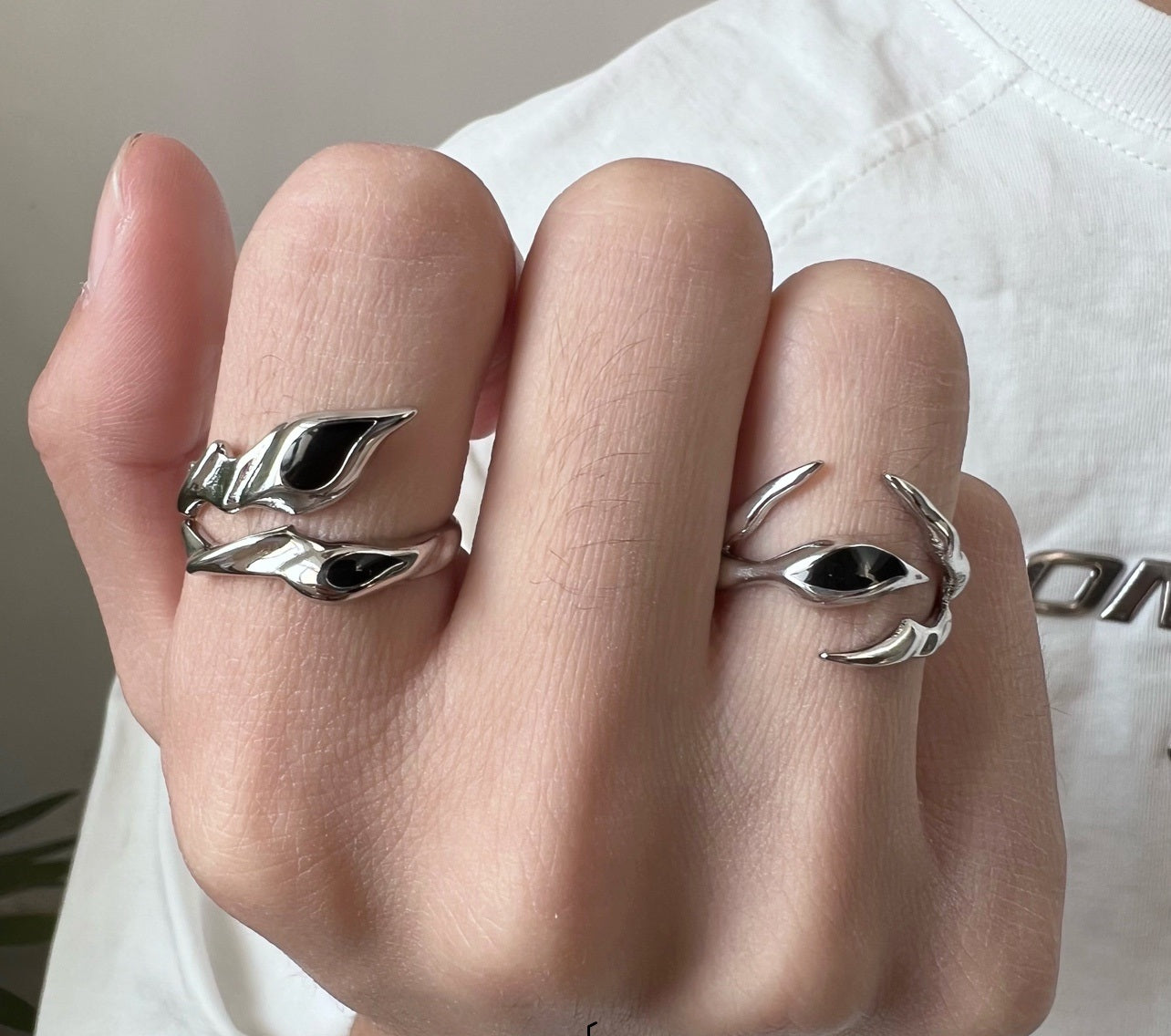 Urban Onyx Edge Ring