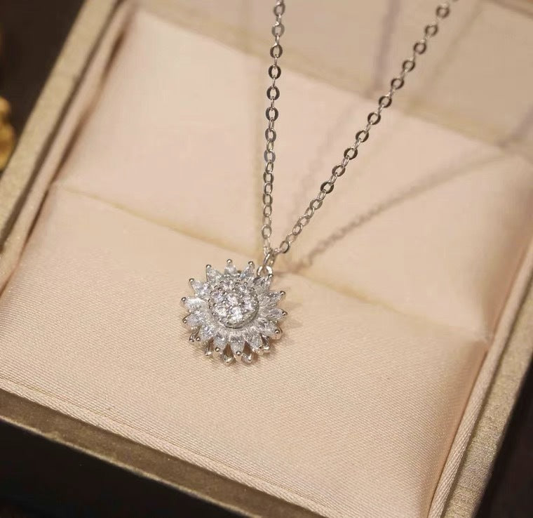 Sunflower Spin Crystal Pendant