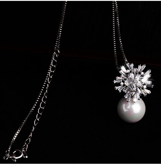 Stardust Pearl Necklace